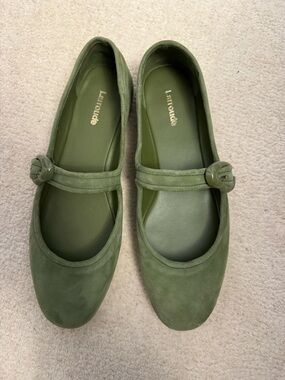 Larroude Verona ballet flats
